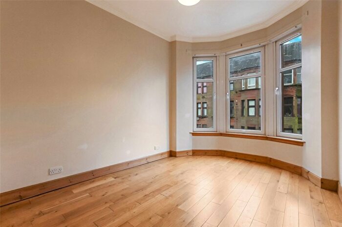 3 Bedroom Flat For Sale In St. Monance Street, Glasgow, Glasgow City, G21