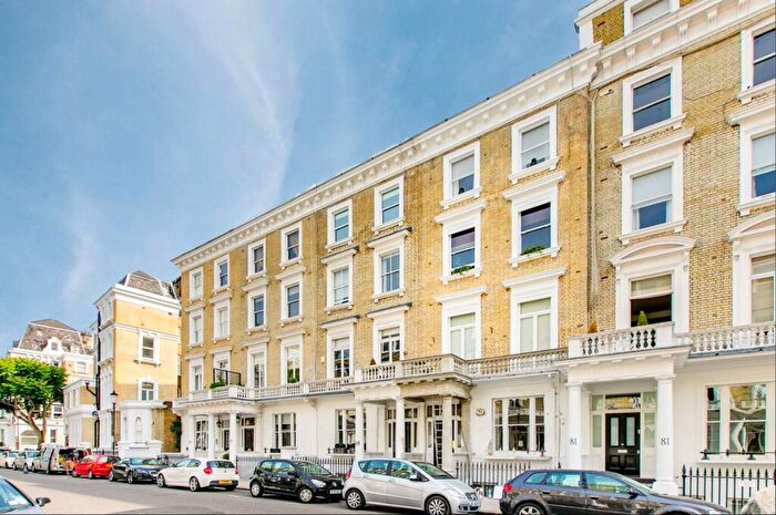 2 Bedroom Flat For Sale In Harcourt Terrace, Chelsea, SW10