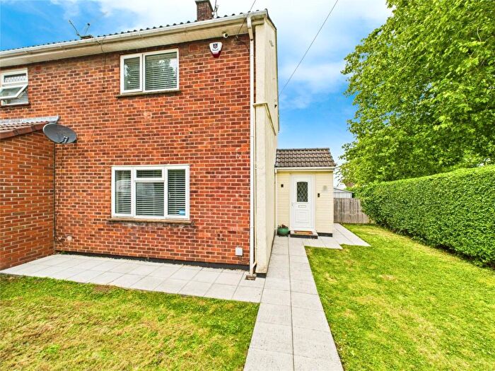 2 Bedroom End Of Terrace House For Sale In Bishport Avenue, Bristol, BS13
