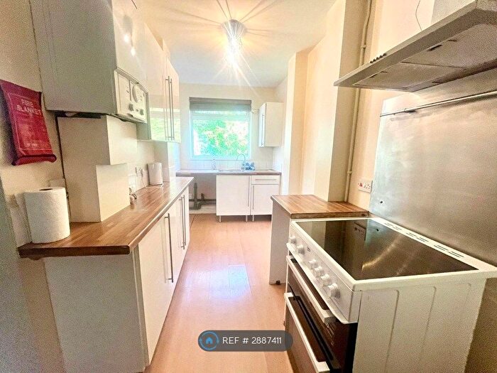2 Bedroom Terraced House To Rent In Shakleton Road, Coventry, CV5