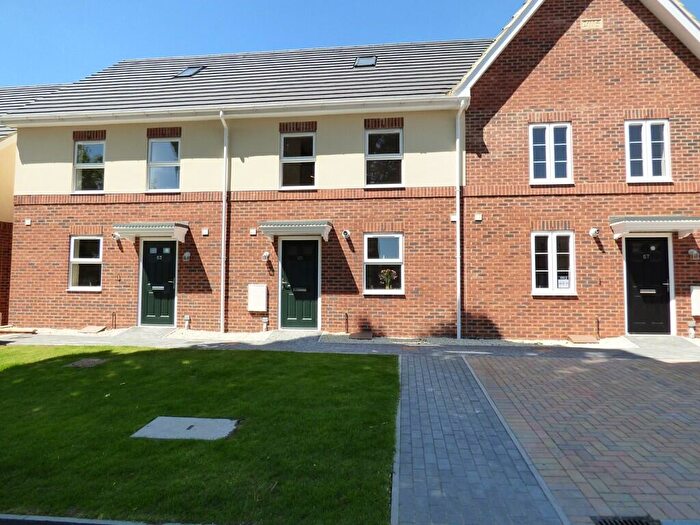 3 Bedroom Terraced House To Rent In Newburn Crescent, Swindon, SN1