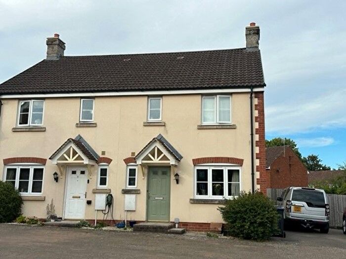 3 Bedroom Property To Rent In St Josephs Way, Lyneham, Chippenham, SN15