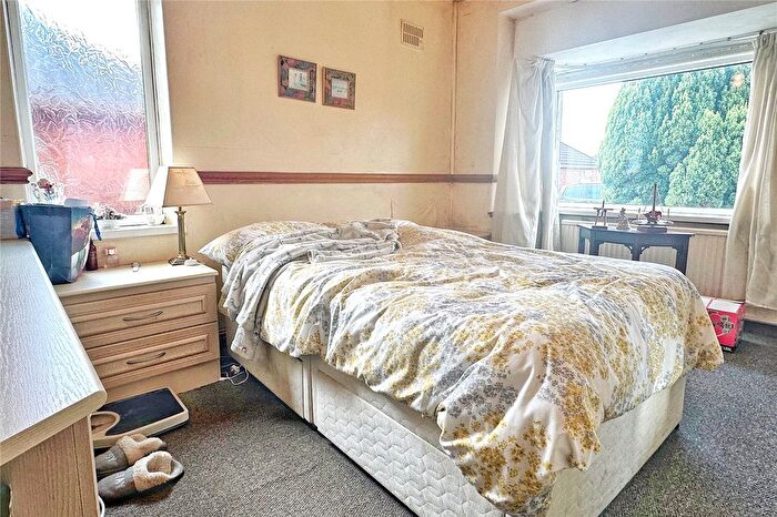 2 Bedroom Bungalow For Sale In School Road, Failsworth, Manchester, Greater Manchester, M35