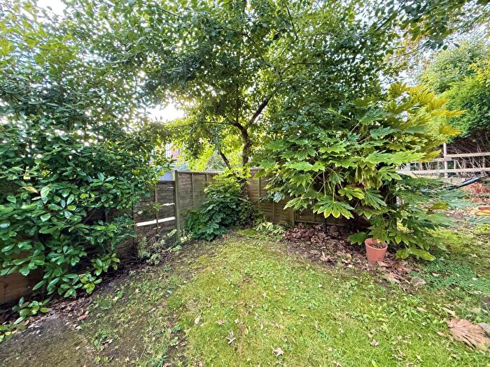 2 Bedroom End Of Terrace House For Sale In Bilham Road, Clayton West, Huddersfield, West Yorkshire, Uk, HD8