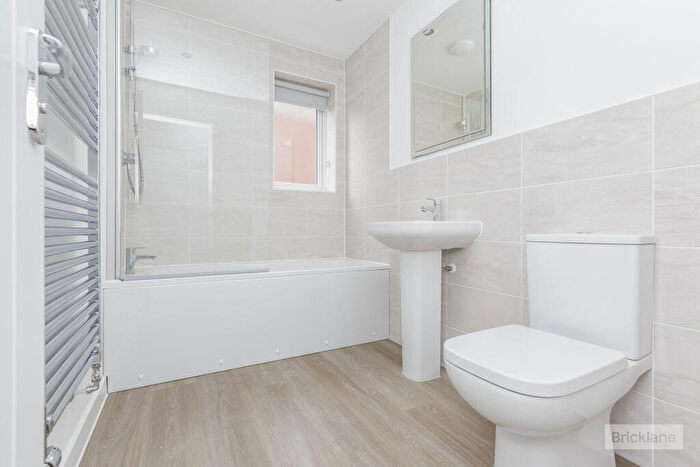 3 Bedroom House To Rent In Gamble Avenue, Fleckney, Leicester, LE8