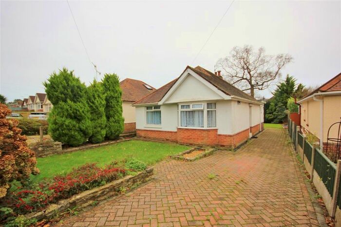 2 Bedroom Bungalow To Rent In Pottery Road, Parkstone, Poole BH14
