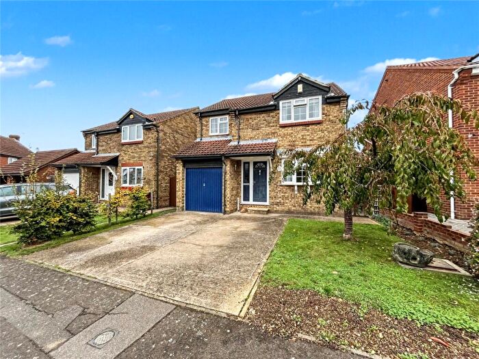 4 Bedroom Detached House For Sale In Scarlett Close, Lordswood, Kent, ME5