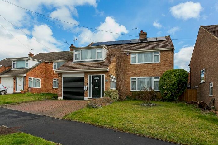 4 Bedroom Detached House To Rent In Little How Croft, Abbots Langley, Hertfordshire, WD5