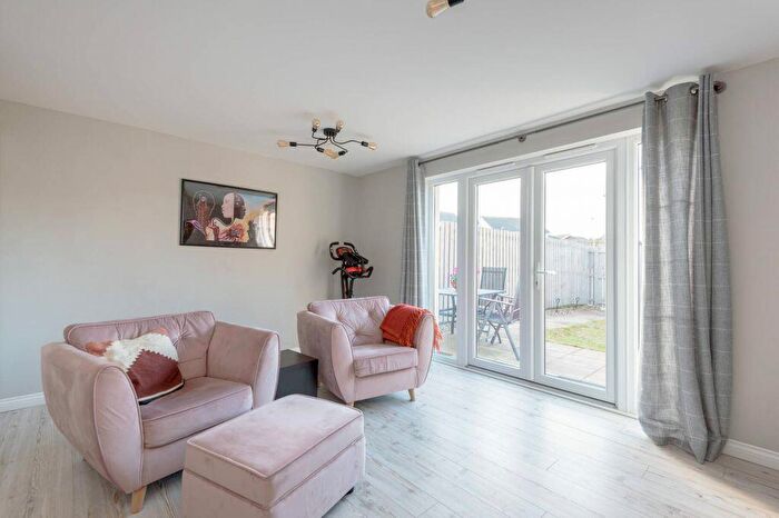 3 Bedroom End Of Terrace House For Sale In Fairbairn Way, Dunbar, EH42