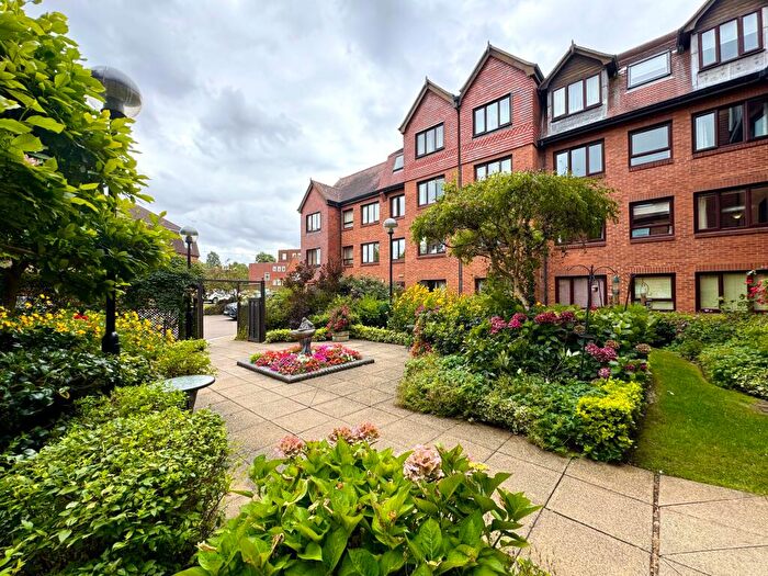 2 Bedroom Apartment To Rent In Water Lane, Leighton Buzzard, LU7