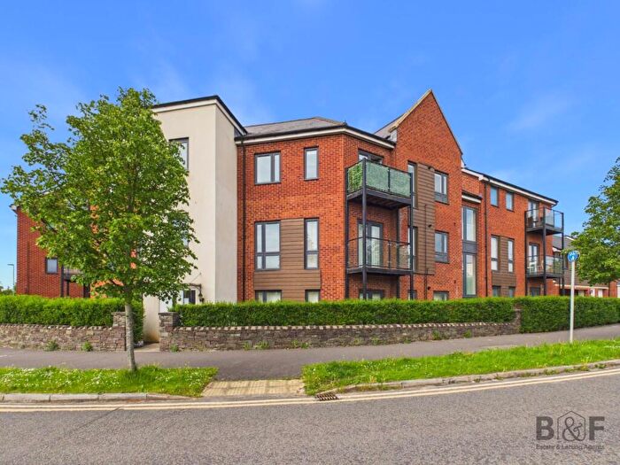 2 Bedroom Flat For Sale In Jenner Boulevard, Emersons Green, Bristol, BS16