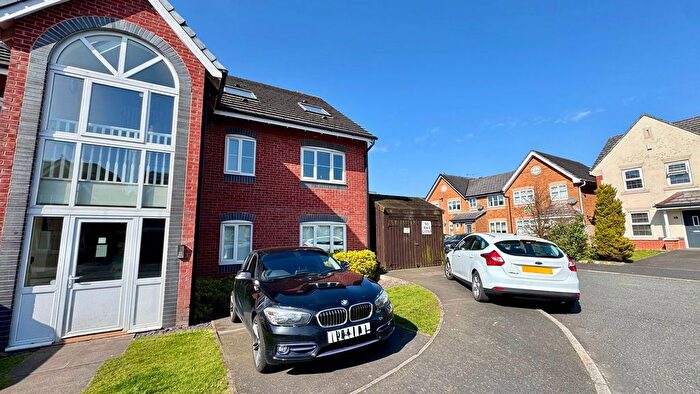 2 Bedroom Flat For Sale In Parkside Avenue, Skelmersdale, WN8