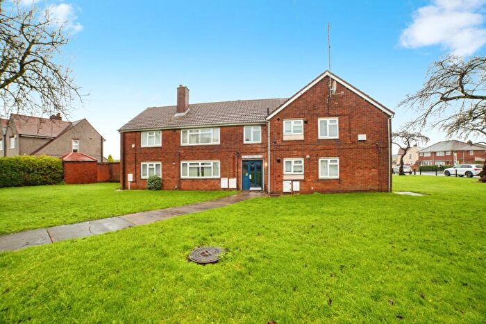 2 Bedroom Flat For Sale In The Twitchell, Sutton-in-Ashfield, Nottinghamshire, NG17