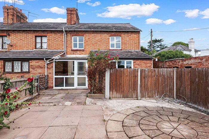 2 Bedroom End Terrace House For Sale In Church Terrace, Whittington, Worcester., WR5