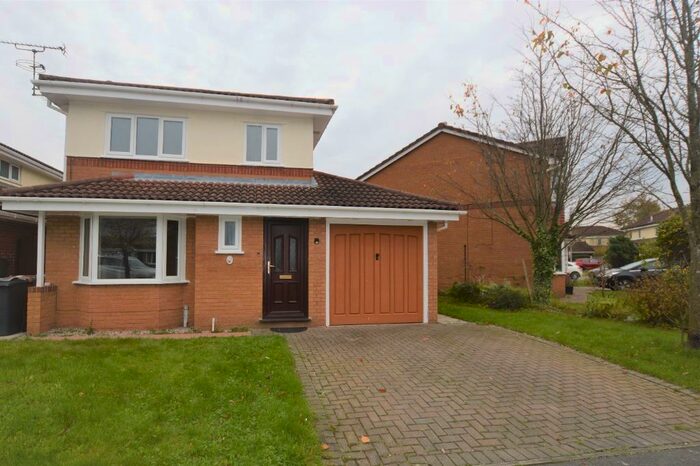 3 Bedroom Detached House To Rent In Langtree Close, Worsley, M28