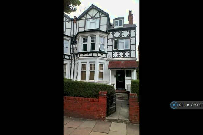 1 Bedroom Flat To Rent In Brondesbury Park, London, NW2