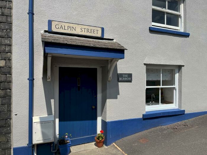 2 Bedroom Terraced House For Sale In Galpin Street, Modbury, PL21