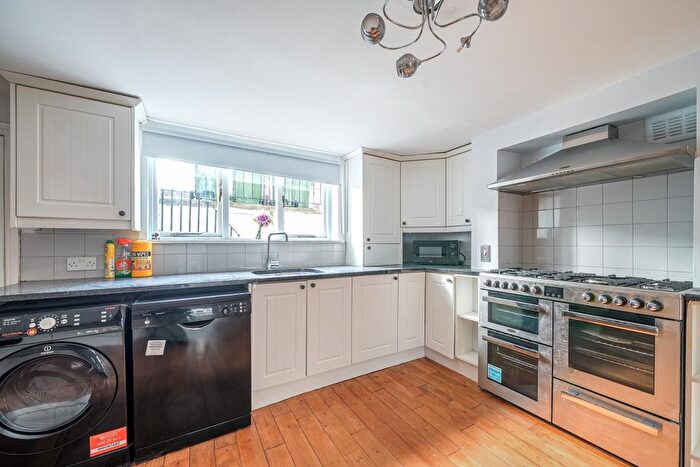 4 Bedroom End Of Terrace House To Rent In Greenwich Park Street, London, SE10
