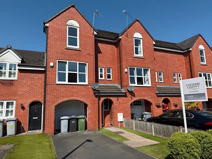 3 Bedroom Town House To Rent In Lambert Crescent, Kingsley Village, Nantwich, Cheshire, CW5