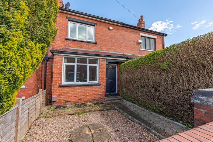 2 Bedroom Town House For Sale In Haigh Terrace, Rothwell, Leeds, LS26