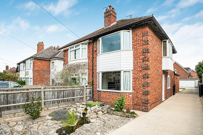 3 Bedroom Semi-Detached House For Sale In Delbush Avenue, Headington, OX3