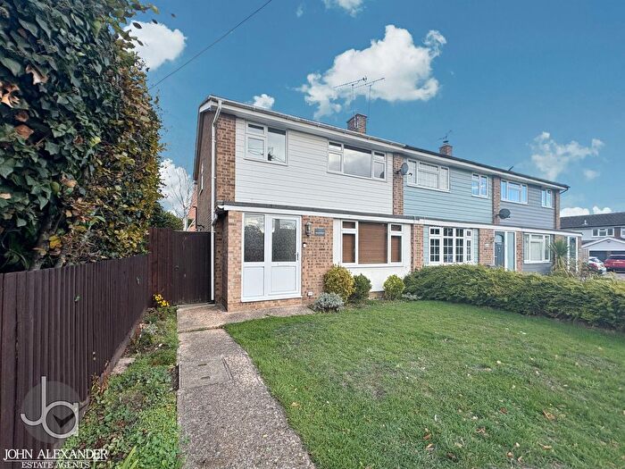 3 Bedroom End Terrace House For Sale In Millwrights, Tiptree, Colchester, CO5