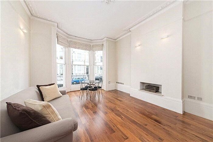 1 Bedroom Flat To Rent In Coleherne Road, London, SW10