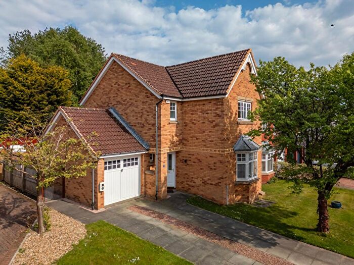 3 Bedroom Detached House For Sale In The Willows, Cairneyhill, Dunfermline, KY12