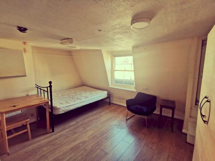 Studio To Rent In London Fruit Exchange, Brushfield Street, London, E1