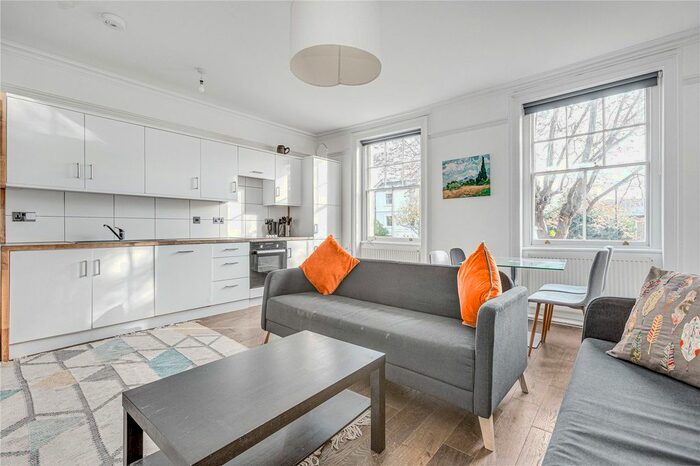 4 Bedroom Flat To Rent In Larkhall Rise, Clapham Town, SW4