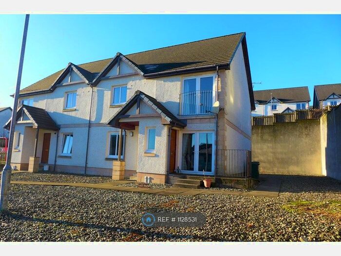 2 Bedroom Flat To Rent In St. Clair Way, Ardrishaig, Lochgilphead PA30