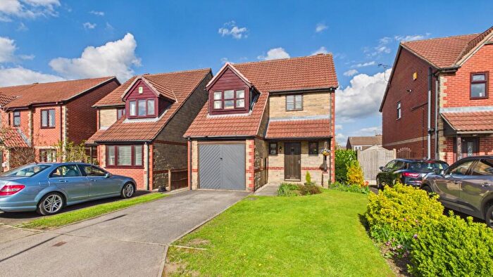 3 Bedroom Detached House For Sale In Hickleton Close, Ripley, Derbyshire, DE5