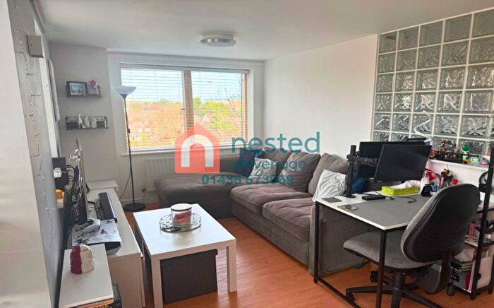 2 Bedroom Flat For Sale In Kilby Road, Stevenage, SG1