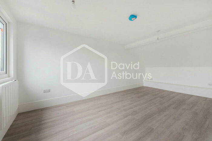 4 Bedroom End Of Terrace House To Rent In Frobisher Road, Turnpike Lane, London, N8