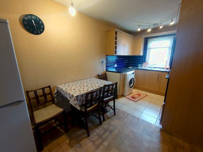 2 Bedroom Flat To Rent In Stillman Court, Plymouth *Available With Zero Deposit Guarantee*, PL4