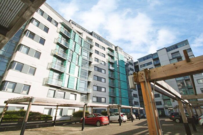 1 Bedroom Flat To Rent In Manor Mills, Ingram Street, Leeds, West Yorkshire, LS11