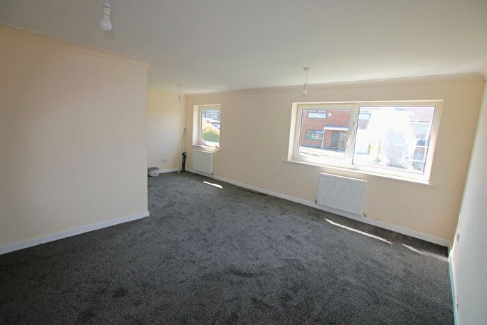 2 Bedroom Detached House To Rent In Queensway, Blackburn, BB2