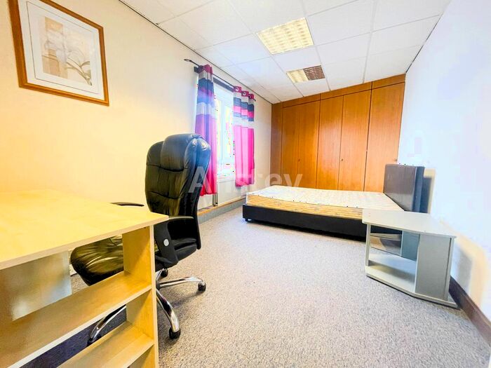 2 Bedroom Flat To Rent In Tennyson Road, Southampton, SO17