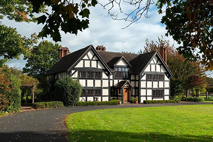 5 Bedroom Equestrian Property For Sale In Acton, Stourport-On-Severn, DY13