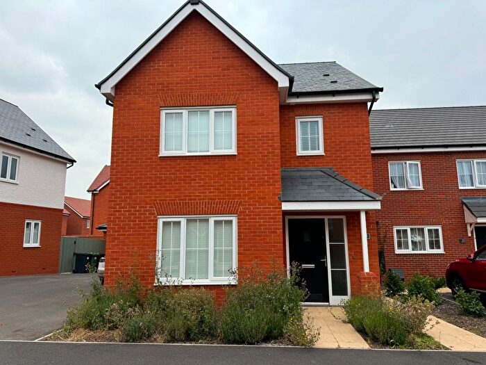 3 Bedroom Detached House To Rent In Tilgate Road, Hampton Water, PE7