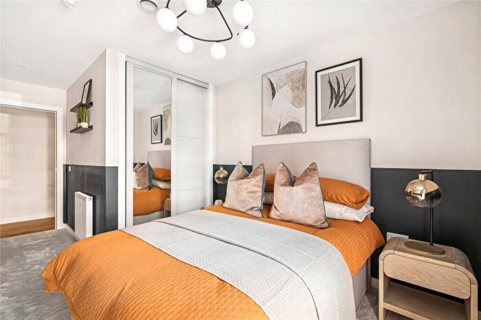 2 Bedroom Apartment For Sale In Plot - West, Beith Street, Partick, G11