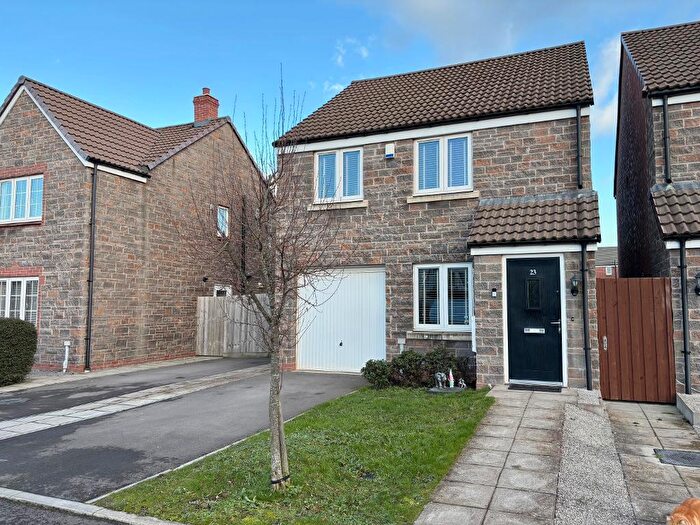 3 Bedroom House For Sale In Silverweed Road, Lyde Green, Bristol, BS16