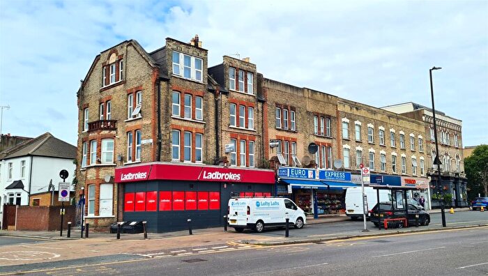 1 Bedroom Flat To Rent In Bounds Green Road, Bounds Green, N11