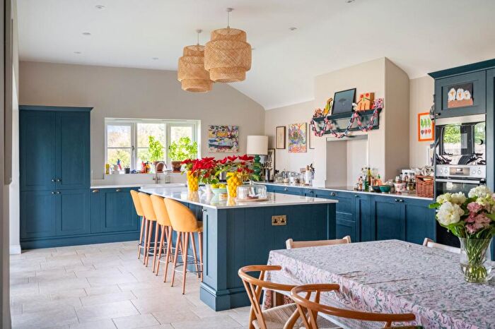 4 Bedroom Detached House To Rent In Kiddington, Woodstock, Oxfordshire, OX20