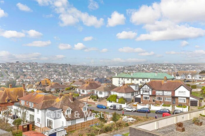 2 Bedroom Flat For Sale In Suez Way, Saltdean, Brighton, East Sussex, BN2