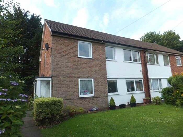 2 Bedroom Maisonette To Rent In Amanda Drive, Yardley, Birmingham, B26