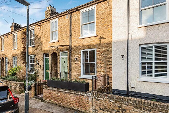 3 Bedroom Property For Sale In Parkhurst Road, Hertford, SG14