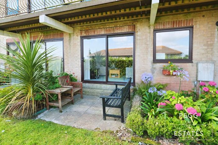 2 Bedroom Flat For Sale In The Anchorage, Paignton, TQ4