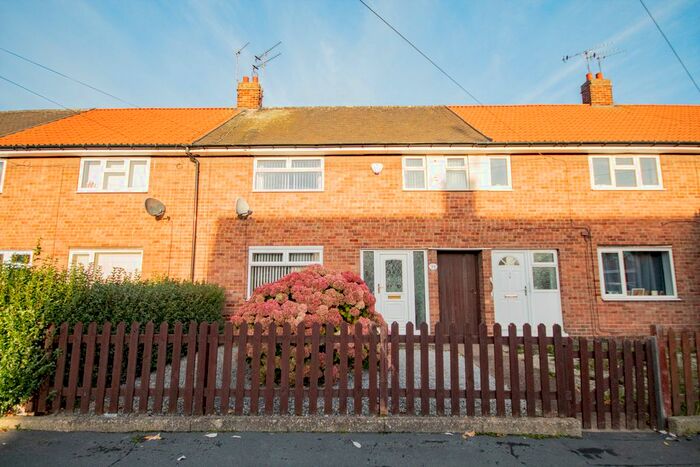 3 Bedroom Terraced House To Rent In Nornabell Street, Hull HU8