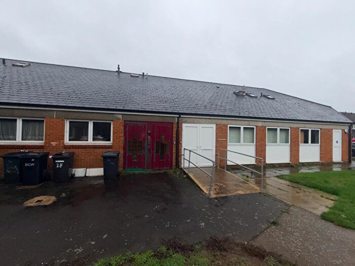 2 Bedroom Apartment For Sale In Sassoon Mews, Wellingborough, NN8